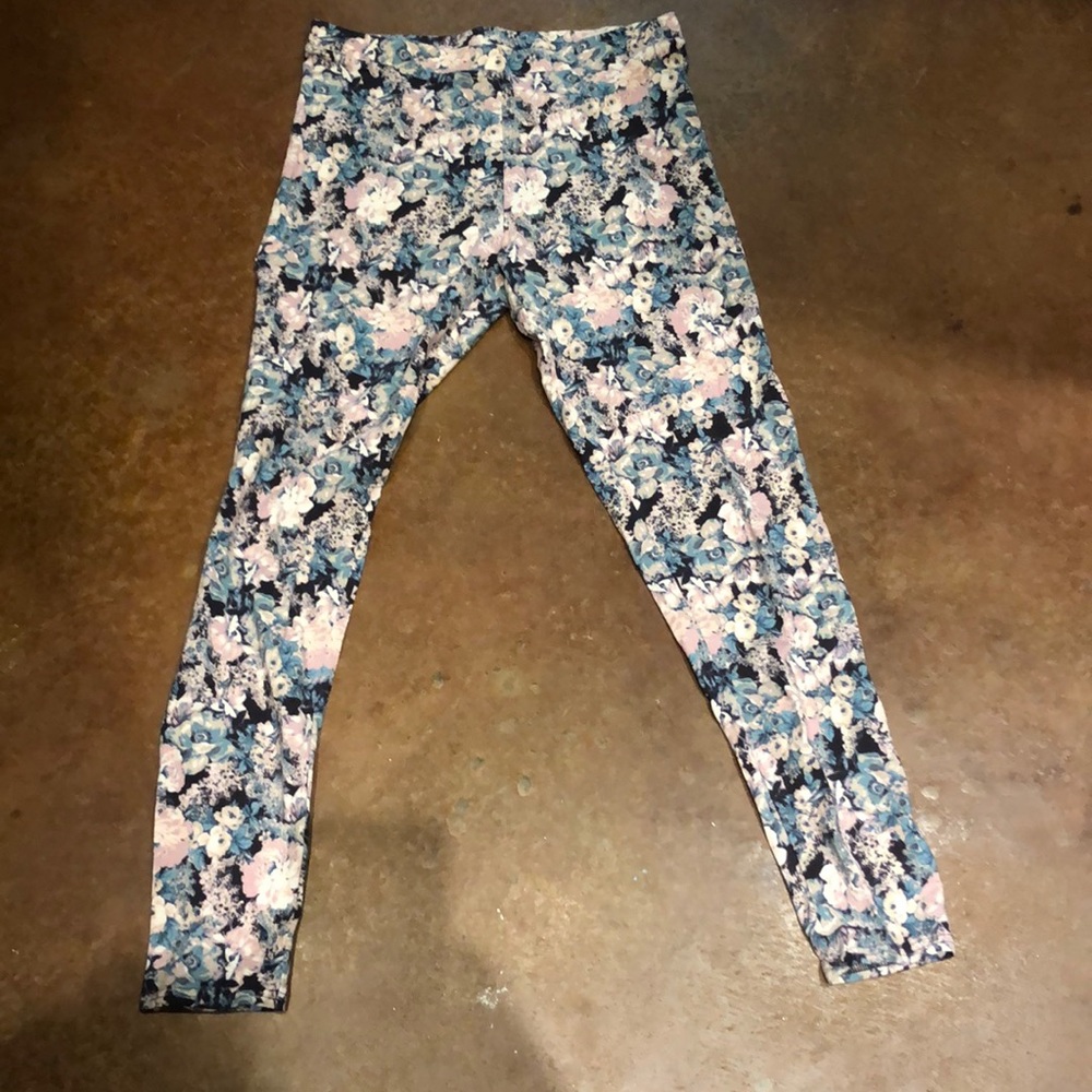 Lauren Conrad leggings